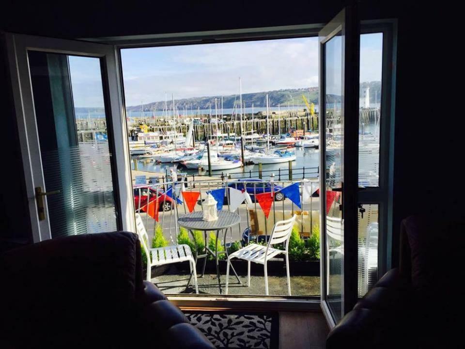 Waterfront Apartment Scarborough Esterno foto